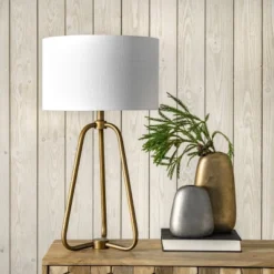 NuLOOM Captiva 26" Metal Table Lamp Lighting - Brass 25.5" H X 14" W X 14" D -Home Decor GUEST 15c85a21 90b0 4dfd b0d0 0ba57c00bbad