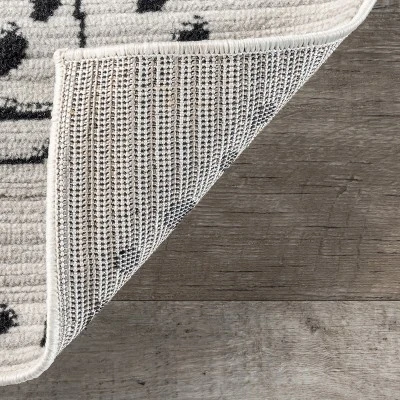 NuLOOM Mila Moroccan Diamond Trellis Area Rug 6 NuLOOM Mila Moroccan Diamond Trellis Area Rug - Image 6