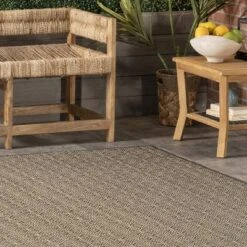 NuLOOM Margo Aztec Diamonds Indoor And Outdoor Area Rug -Home Decor GUEST 3beac213 c7c2 4e2f 8280 20dc18f43cb2