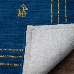 Kellie Geometric Design Loomed Area Rug - Safavieh -Home Decor GUEST 4b5ae6f4 0874 4bbe adcf 7bb7c0d139b5