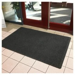 2'x3' Solid Dotted Doormat Black - HomeTrax -Home Decor GUEST 546163f2 f276 4443 a97c b3752f4317e9