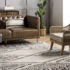 NuLOOM Cassia Moroccan Diamond Shaggy Tassel Area Rug -Home Decor GUEST 5867f572 0ef1 46c5 918d 072660621760