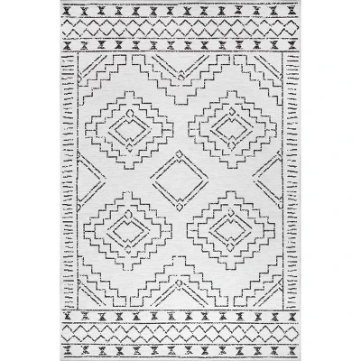 NuLOOM Noa Machine Washable Moroccan Area Rug 10 NuLOOM Noa Machine Washable Moroccan Area Rug - Image 10