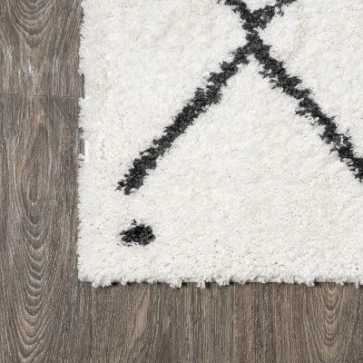 Cami Moroccan Style Diamond Shag Area Rug - JONATHAN Y 2 Cami Moroccan Style Diamond Shag Area Rug - JONATHAN Y - Image 2