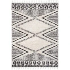 NuLOOM Cassia Moroccan Diamond Shaggy Tassel Area Rug -Home Decor GUEST 8eac2d3c 5512 4516 9265 5ce63e4f0ddd