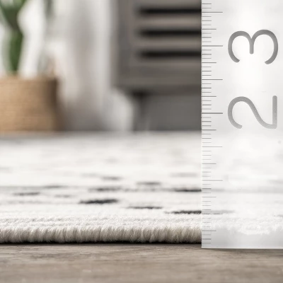 NuLOOM Mila Moroccan Diamond Trellis Area Rug 2 NuLOOM Mila Moroccan Diamond Trellis Area Rug - Image 2