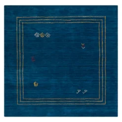 Kellie Geometric Design Loomed Area Rug - Safavieh -Home Decor GUEST eabc9a2d 3502 4b67 af7b 47cab464e0e6